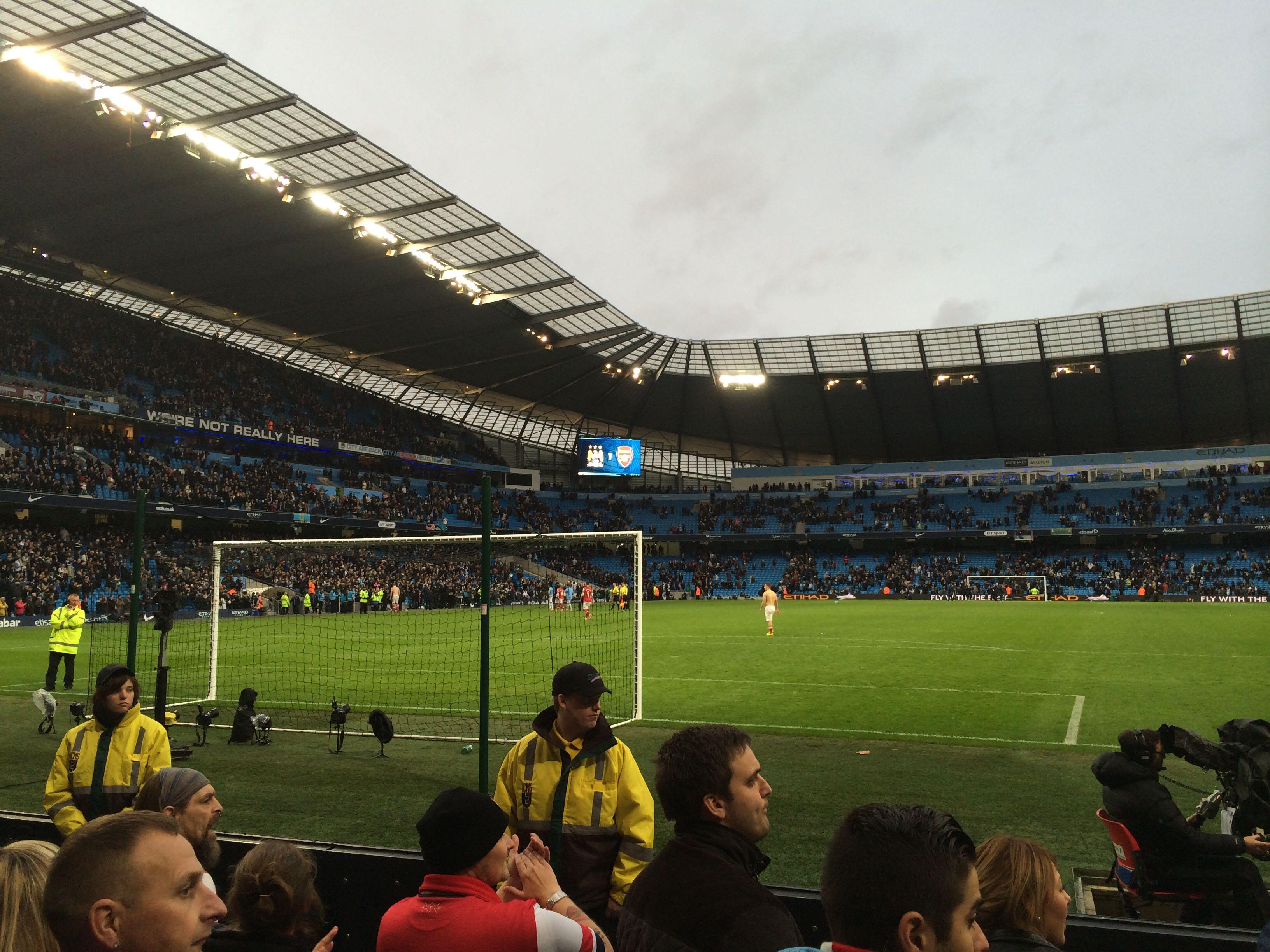 的俱乐部必 的俱乐部必