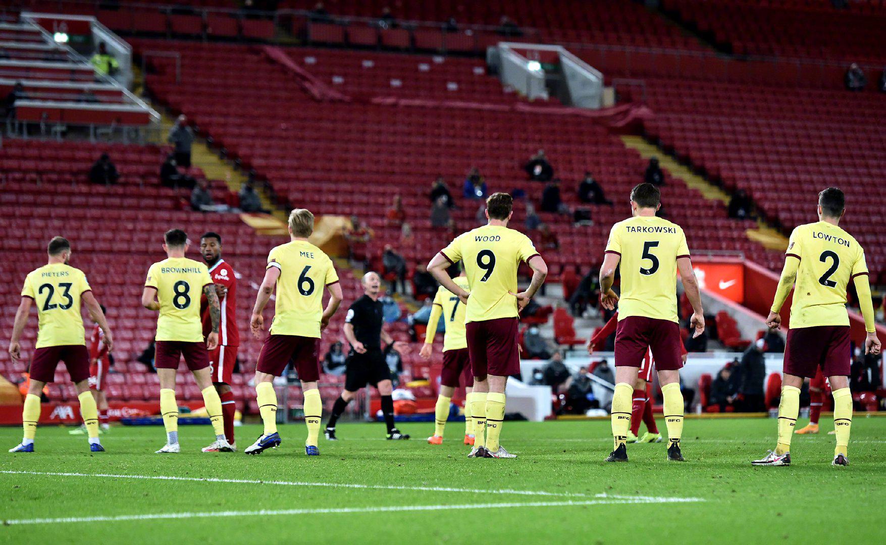 他们以紧密 他们以紧密