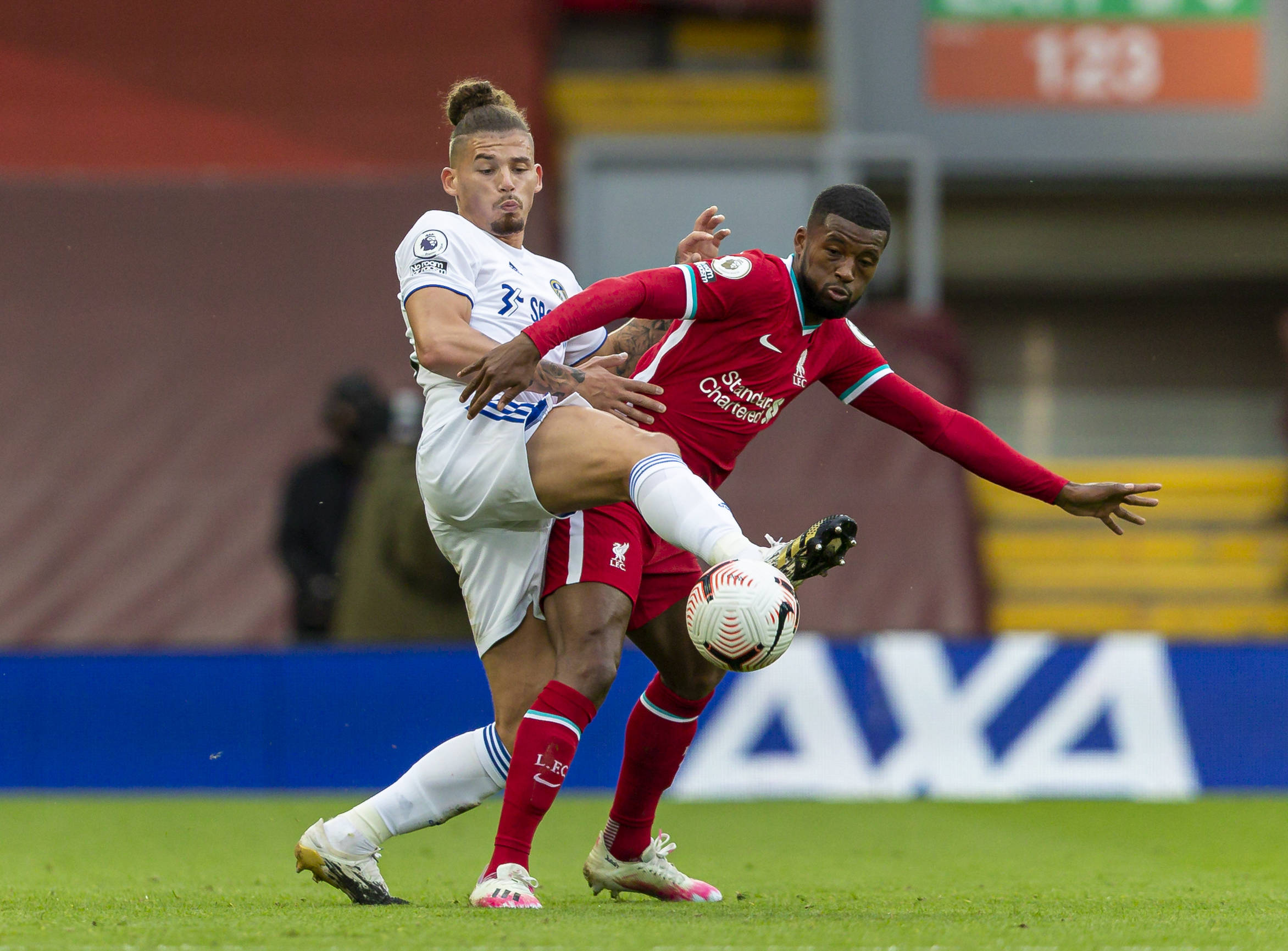 鲁尼的射门 鲁尼的射门